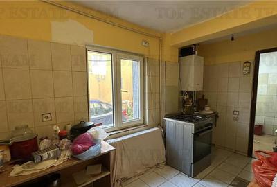 Casa individuala 6 camere de zona metrou Republica - 6