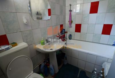 Casa doua camere plus garaj, Mosoaia, Hintesti, 6 km de Pitesti - 10