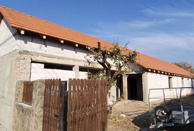 Casă cu 4 camere în Mailat - 2