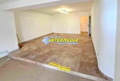Spațiu comercial, de 42 mp, în Cetate - 1