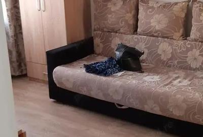 Garsonieră decomandată în Roman - 3