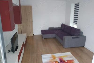 Apartament cu 2 camere decomandat în Tractorul - 5