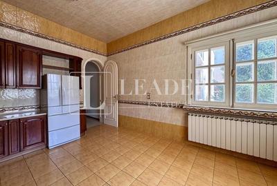 Casa de vanzare | Zona Marriott | Teren 650 mp - 10