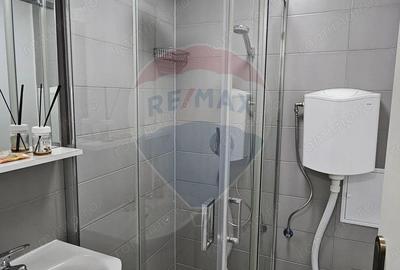 Garsonieră decomandată în 1 Mai - 4