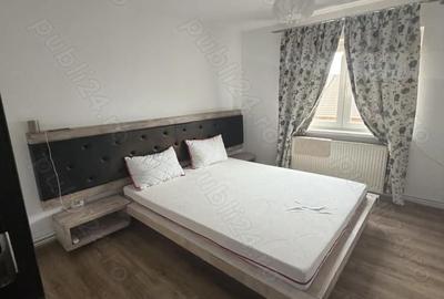 Apartament cu 3 camere decomandat în Central - 1