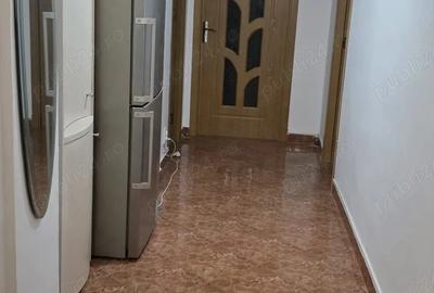 Apartament cu 3 camere decomandat în Nicolina - 1