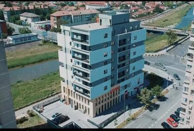 Spațiu comercial, de 250 mp, în Ultracentral - 3