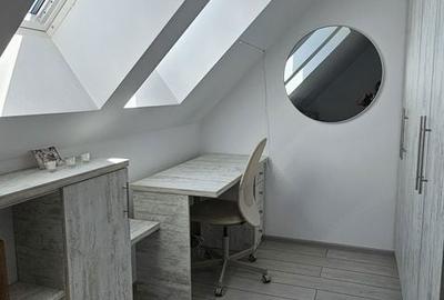 Apartament cu 3 camere în Tractorul - 16