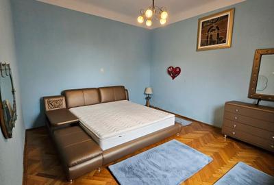 Casa de vanzare - Central(Bulevardul Castanilor) - 14