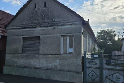 Casă cu 4 camere în Cuvin - 4