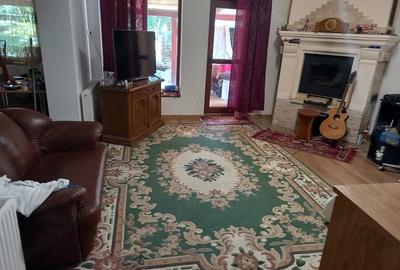 Casă cu 5 camere cu Teren 500 Mp în Titulescu - 5