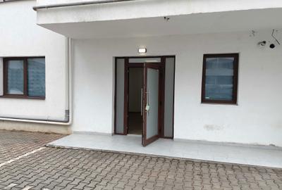 Spațiu comercial, de 45 mp, în Exterior Vest - 1