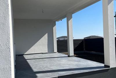 Casă cu 3 camere în Albota - 6