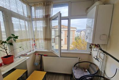 Apartament 2 camere, 48 mp, zona Hotvon - 2