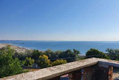 Vand vila Eforie Sud, domeniul Carmen Sylva, 16 camere, 5 bai, 385.000euro