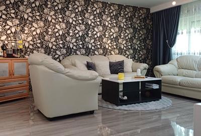 Apartament cu 4 camere decomandat în Est - 3