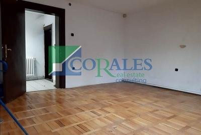 Casă individuală cu 4 camere cu Canalizare în Girocului - 6