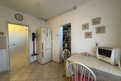 Apartament cu 4 camere decomandat, mobilat în Spitalul Județean - 16