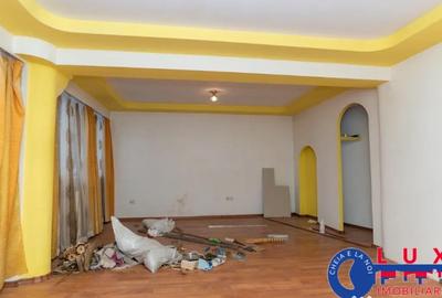 Casă cu 4 camere cu Teren 110 Mp în Central - 7