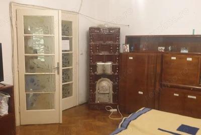 Casă cu 4 camere cu Teren 1400 Mp în Mehala