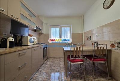 Apartament cu 4 camere semidecomandat, mobilat în Ștefan cel Mare - 17