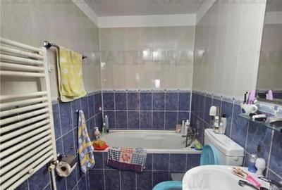 Casuta 3 camere placa peste etaj zona Margeanului - 10