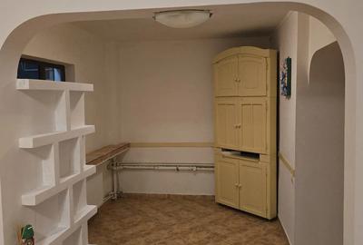 Apartament cu 3 camere decomandat în Dacia - 4