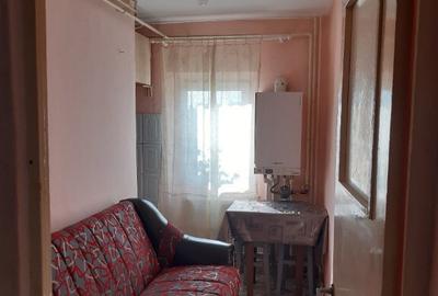 VAND GARSONIERA CU 2 CAMERE LA CLUB POLITISTI BUZAU - 5