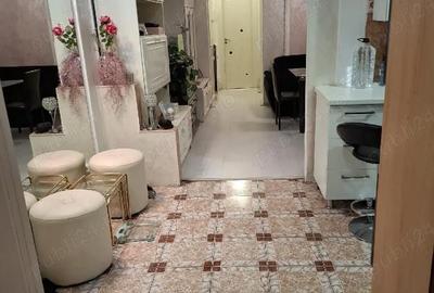 Apartament cu 3 camere decomandat în Central - 2