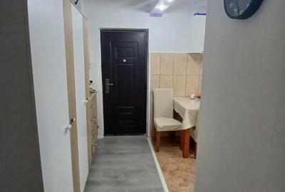 Apartament cu 2 camere decomandat în Central - 4