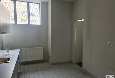 Spațiu comercial, de 263 mp, în Centrul Civic - 7