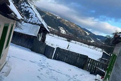 Casă în Ghimeș - 1