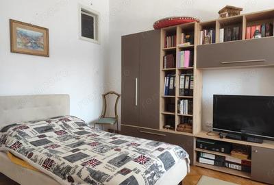 Casa cu 4 camere de vanzare in zona centrala Louis Pasteur, Oradea - 4