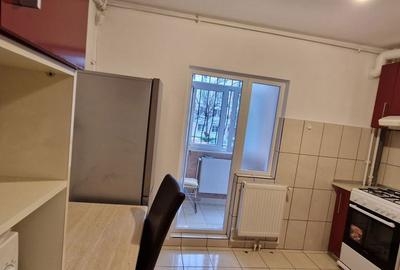 Apartament cu 3 camere decomandat în Tomis Nord - 2
