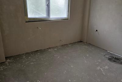 Apartament 2 camere,etaj 1 - 3