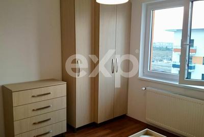 Apartament cu 2 camere decomandat, mobilat în Tractorul - 4