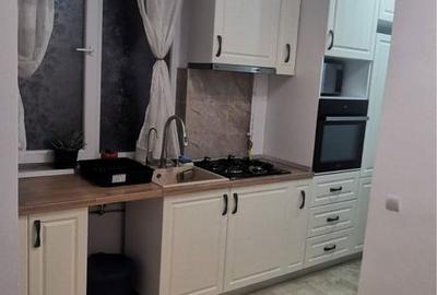 Apartament cu 2 camere decomandat în Exterior Vest - 3