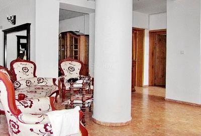 Casă cu Teren 710 Mp în Astra