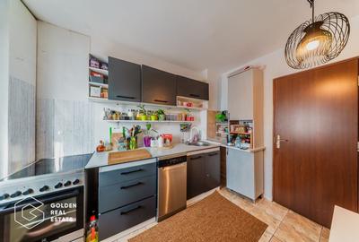 Apartament cu 4 camere decomandat în Confecții - 5