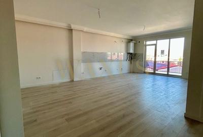 Apartament cu 2 camere semidecomandat în Florești