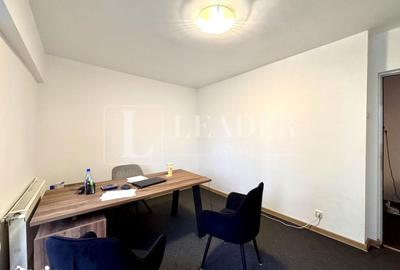 Apartament cu 3 camere decomandat în Victoriei - 2