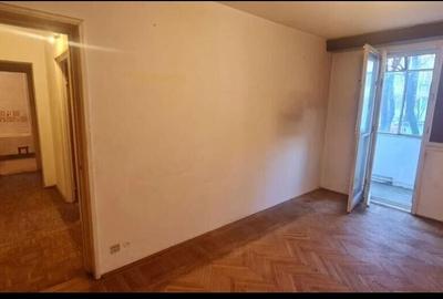 Apartament cu 3 camere semidecomandat în Titan - 9