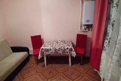 Inchiriez locuin?a formata din 2 camere situata la parterul unui bloc. - 5