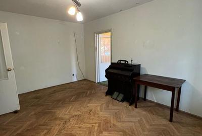 Apartament cu 3 camere în Săsar - 13