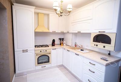 Apartament cu 3 camere în Central - 2