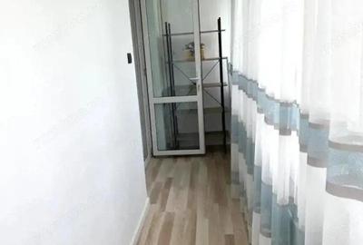 Apartament cu 3 camere, mobilat si utilat, etaj 1 -zona Tiglina 3 - 1