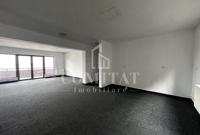 Apartament cu 4 camere decomandat în Zorilor - 2
