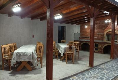 Casă cu 4 camere în Central - 8