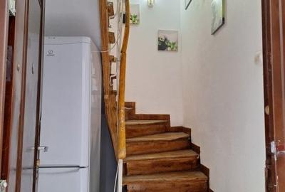 Vila fara risc seismic,renovata,izolata ext,P+1+pod inalt,9 camere,4 bai,pivnita - 46