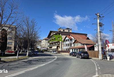 Apartament cu 3 camere decomandat în Republicii - 17